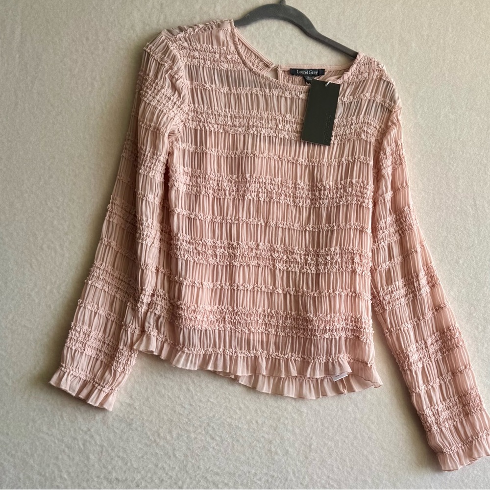 Laurel Grey Blush Pink Smocked Blouse Size M Long Sleeve Textured Top NWT